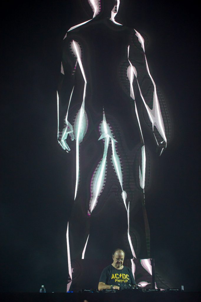 Camarotesalvador2023 17fev Jacke 3328