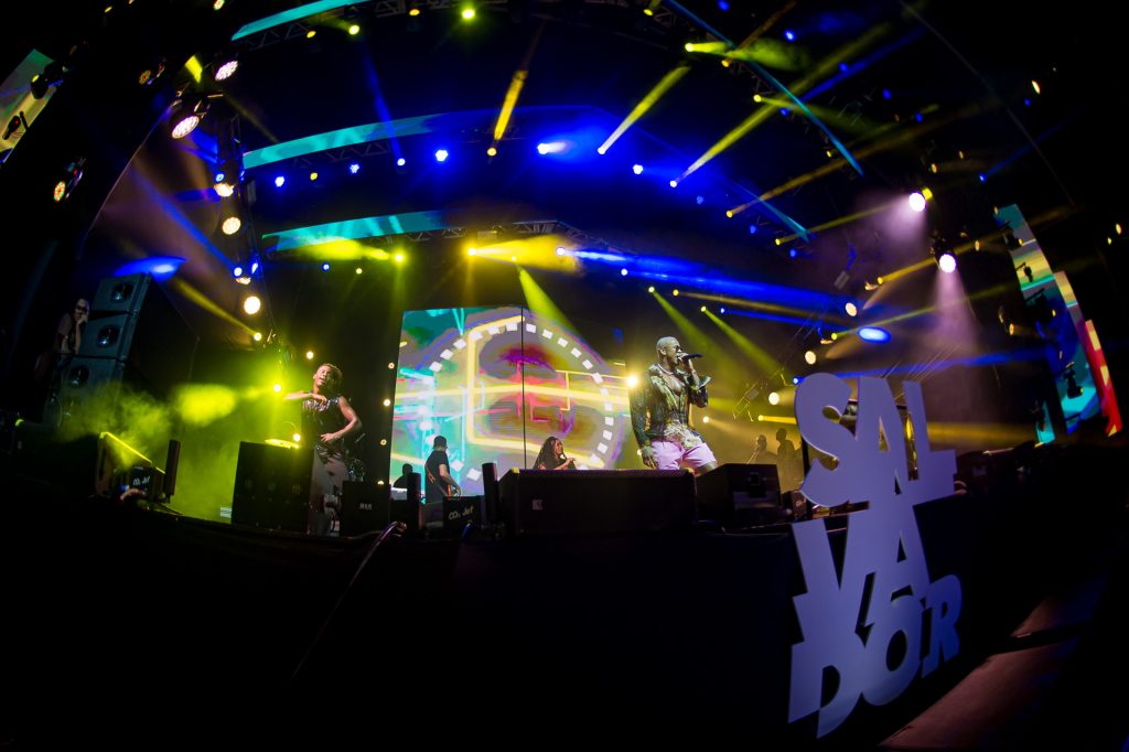 Camarotesalvador2023 17fev Leosantana 2796