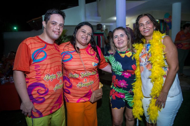 Folia garantida - Associação Fortaleza Down promove bloquinho de Carnaval para jovens e crianças com síndrome de Down