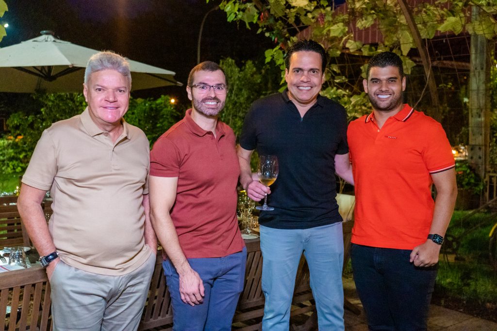 Edson Arouche Fabiano Barreira Thomas Figueiredo E Davi Benevides (1)