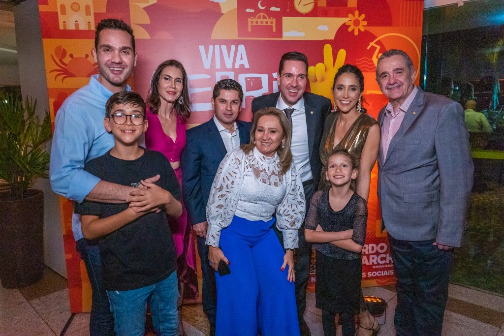 Eduardo Bismarck, Nadia Maia E Família (8)