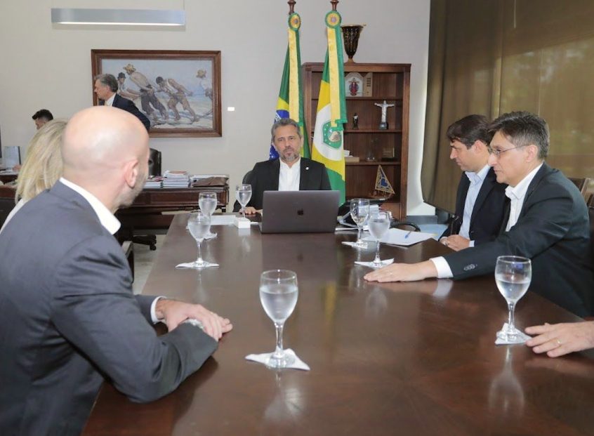 Salmito Filho participa de reunião com lideranças alemãs sobre o Hub de H2V