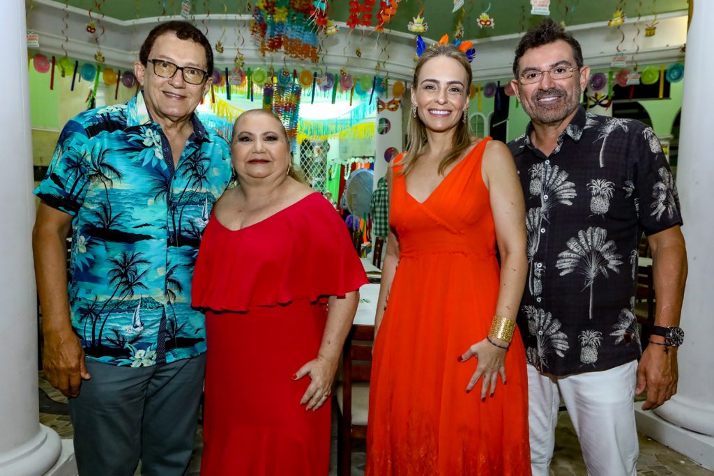 Elpidio E Erbne Nogueira, Leiliane Vasconcelos E Alexandre Pereira