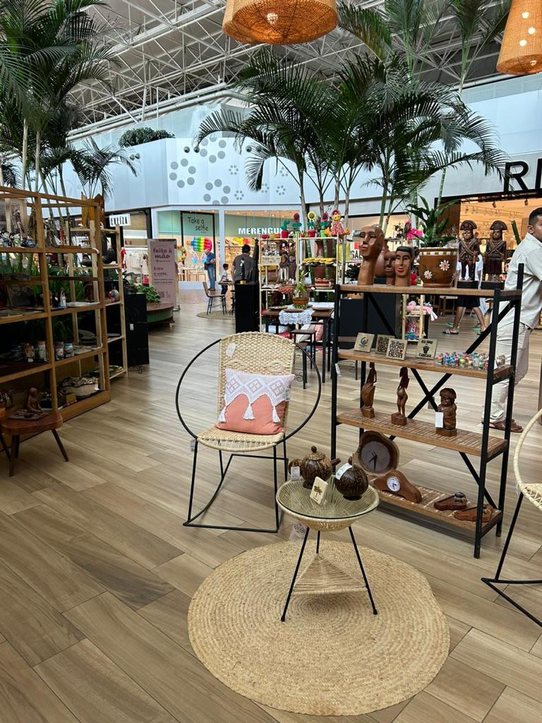 Exposição Feito À Mão