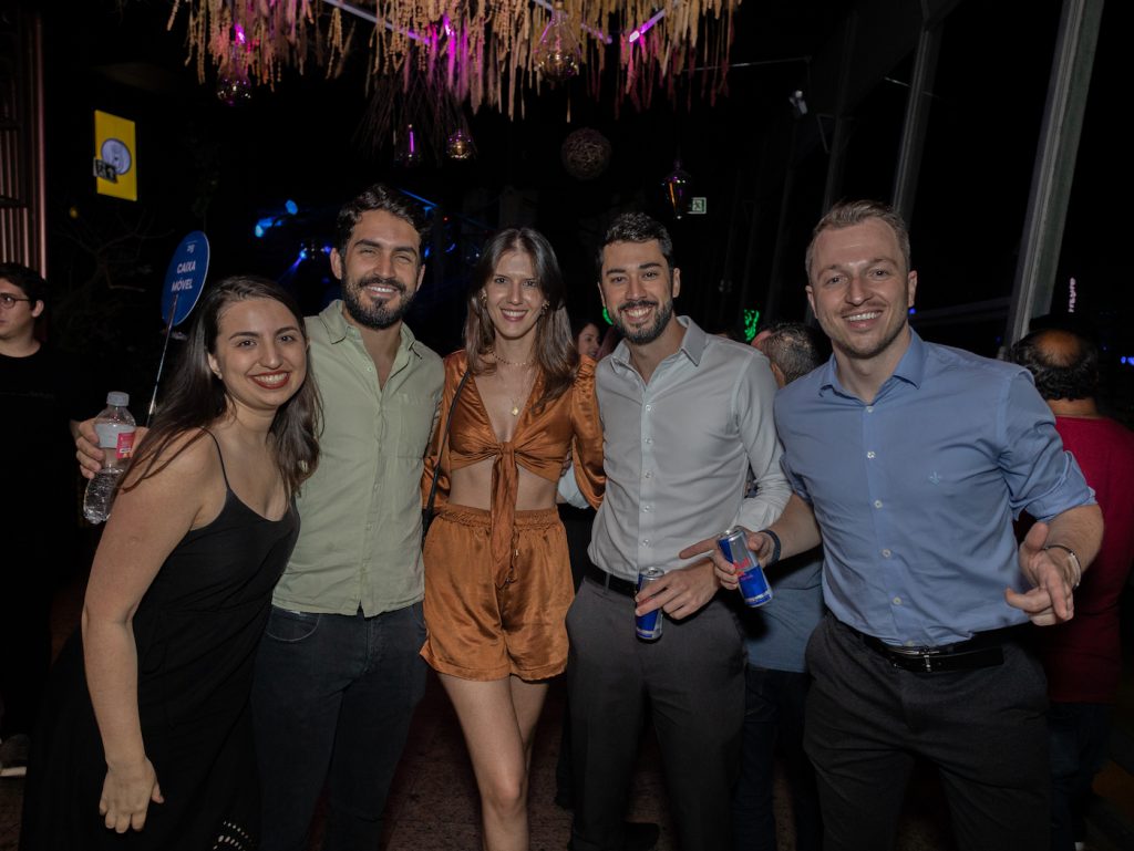 Fernanda Fernades,pedro Batista, Maria Carolina, Felipe Martins E Robson Fortkamp