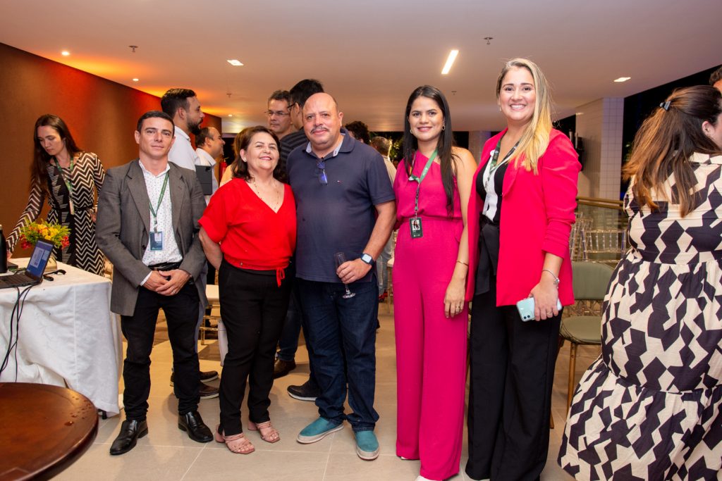 Gilson Souza, Maria Do Socorro Soares, Lucena, Karol Freitas E Aline Marjory