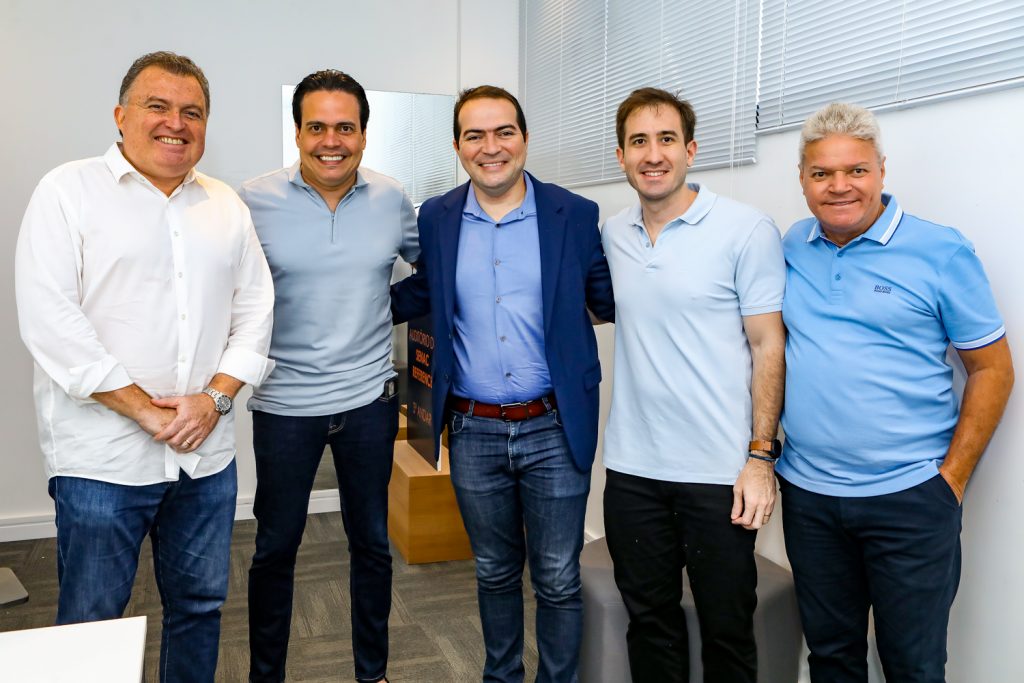 Halano Cunha, Fabiano Barreira, Marcelo Paz, Fernando Bitencurt E Edson Arouxe (2)