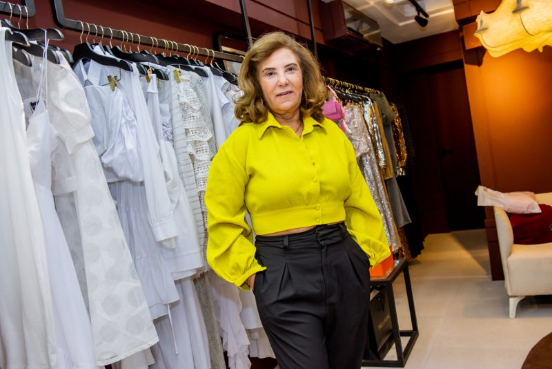 Elegância e modernidade - Interni promove evento exclusivo de bolsas de luxo com Paula Frank e apresenta nova coleção