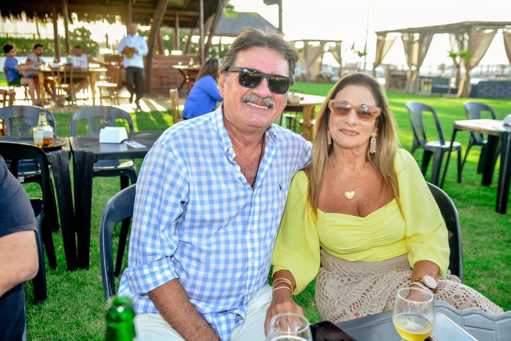 Junior E Ivana Nobre