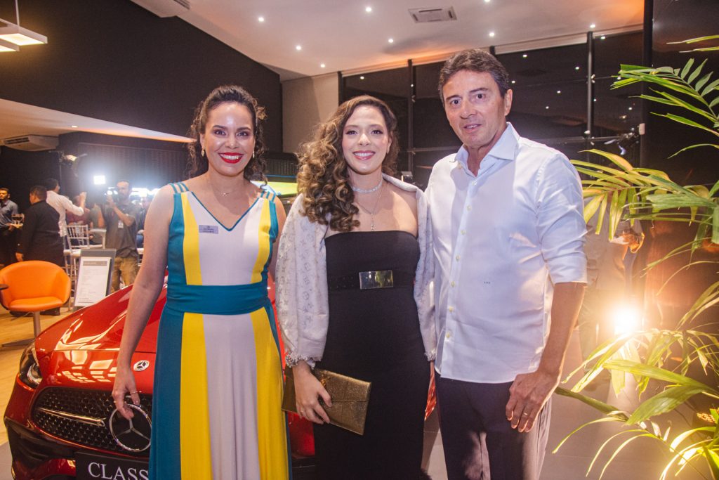 Karol Mota, Gabriela Teixeira E Luiz Teixeira