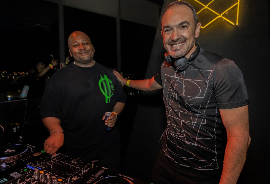 Kasango E Bruno Menezes 12