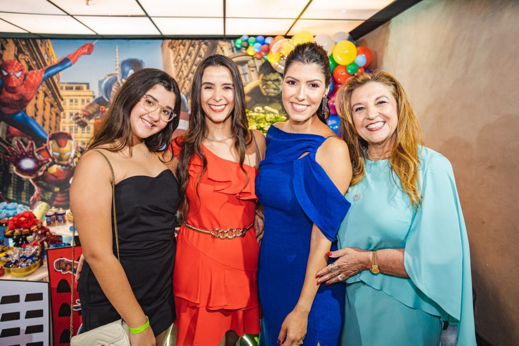 Katherine Barbosa, Vivian Barbosa, Flavia Laprovitera Simoes E Jaqueline Simoes