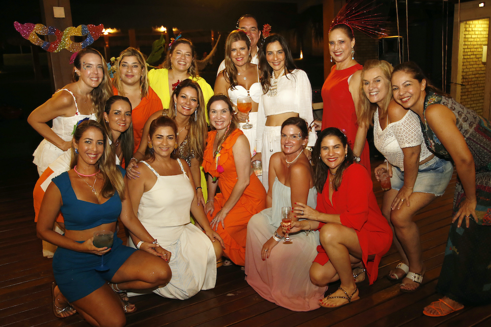Leo E Marina Albuquerque Com Amigas 1