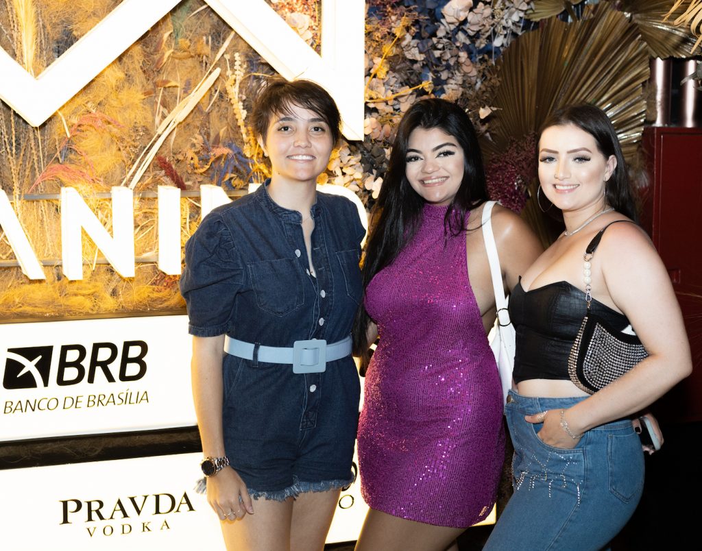 Lorena Drumond, Luisa Nogueira,isabela Fernandes. 2