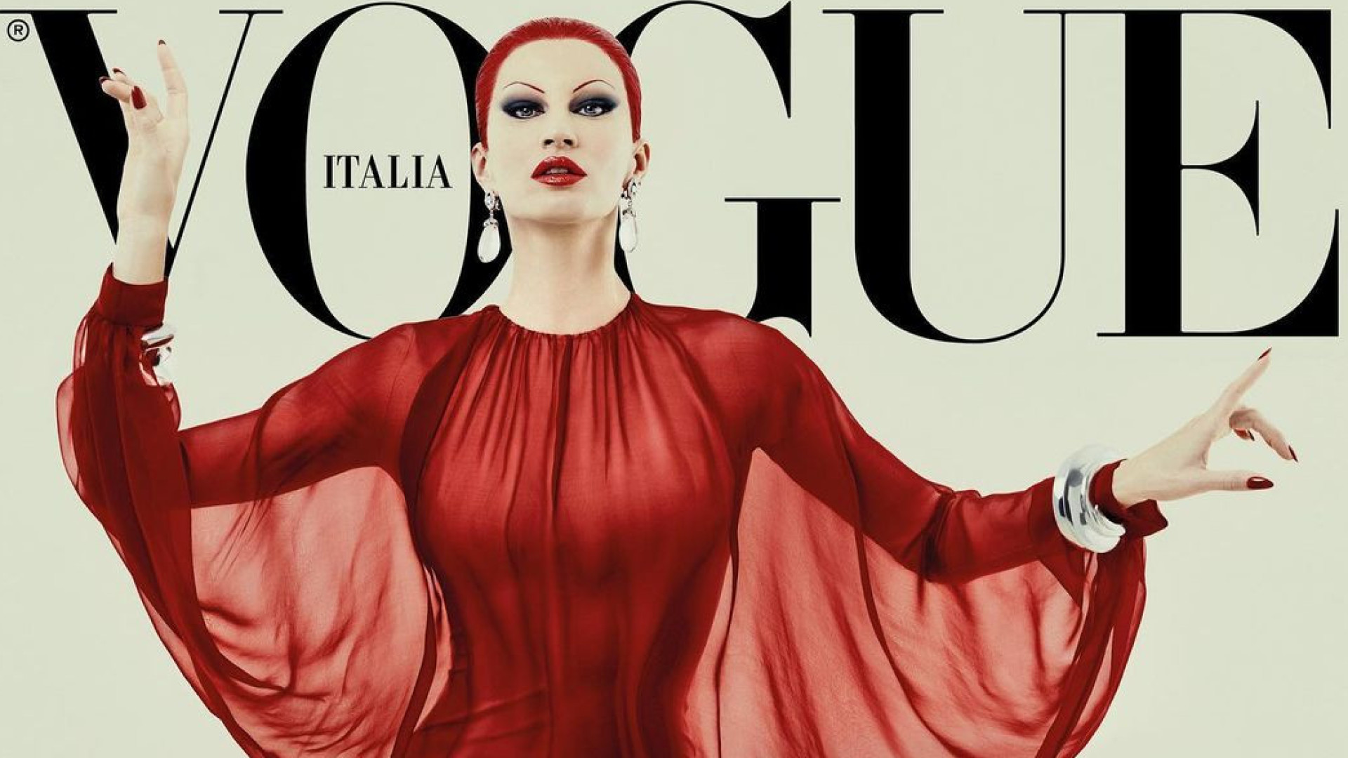 Gisele Bündchen aparece com novo visual na capa da Vogue Itália