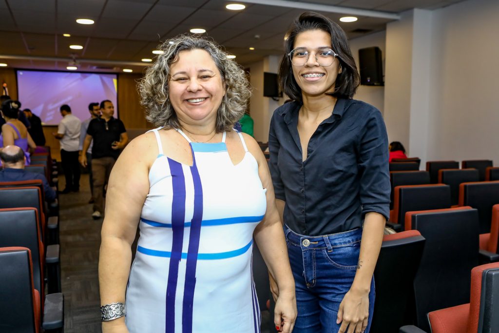 Paloma Antero E Thais Sousa