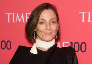 Phoebe Philo Creatrice Fetiche De Retour Avec Sa Propre Marque