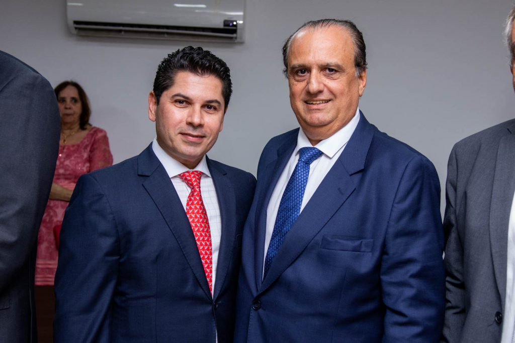 
				Pompeu Vasconcelos e Max Câmara 
				