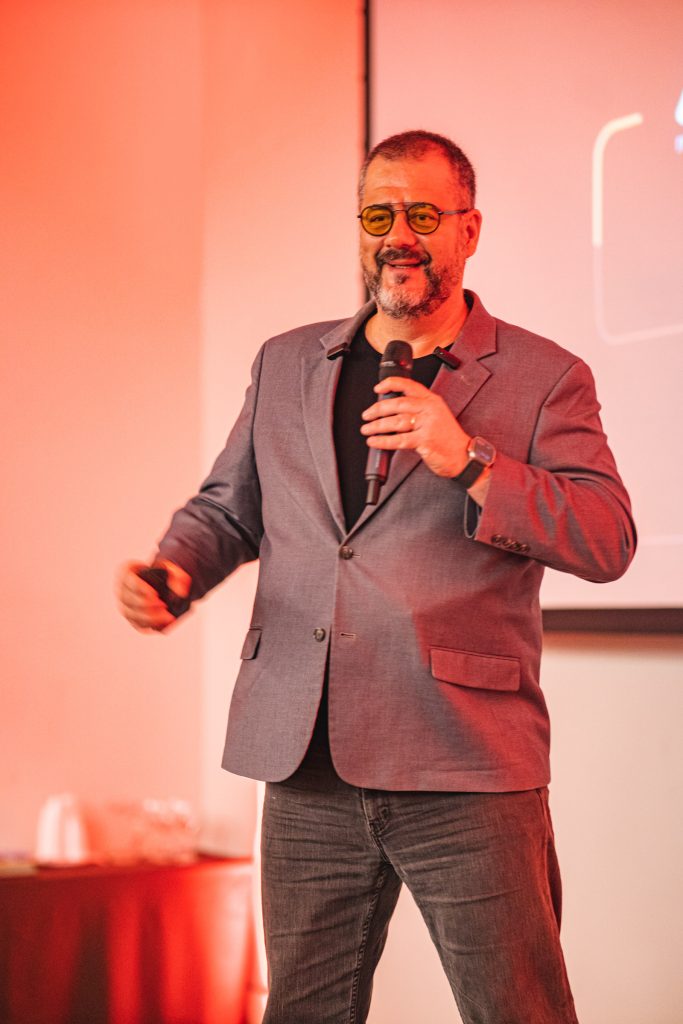 Professor Peruzzo (2)