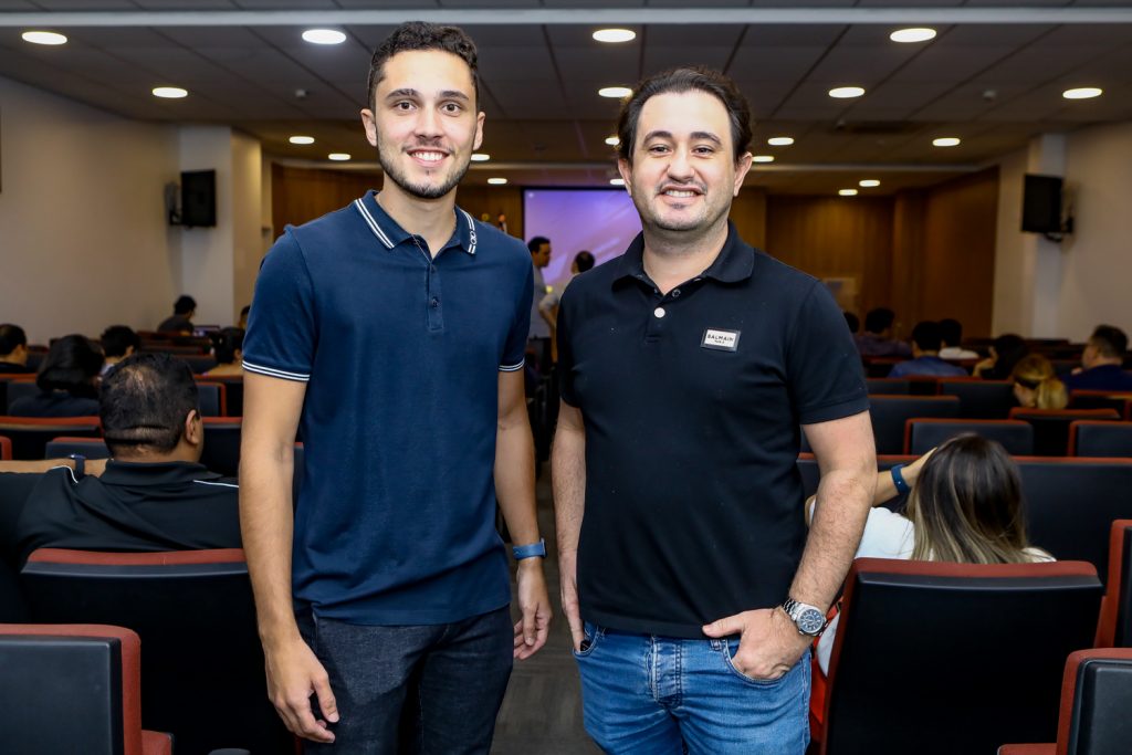 Rafael Notinghan E Vanderson Aquino