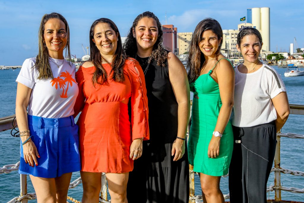Raquel Vasconelos, Juliana Oliveira, Juliana Virginio, Bruna Benjamim E Monique Carvalho (1)
