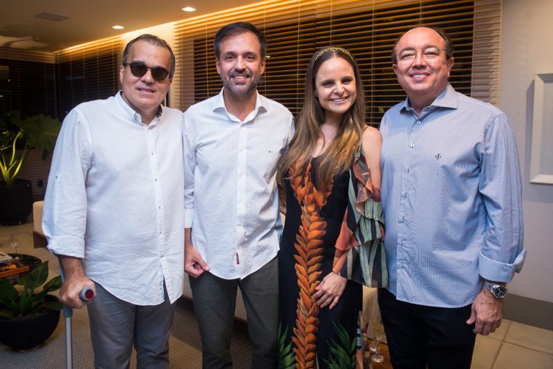 Petit Comité - Fernando Novais abre as portas do seu elegante endereço para o primeiro jantar do ano da Confraria Amis & Vins