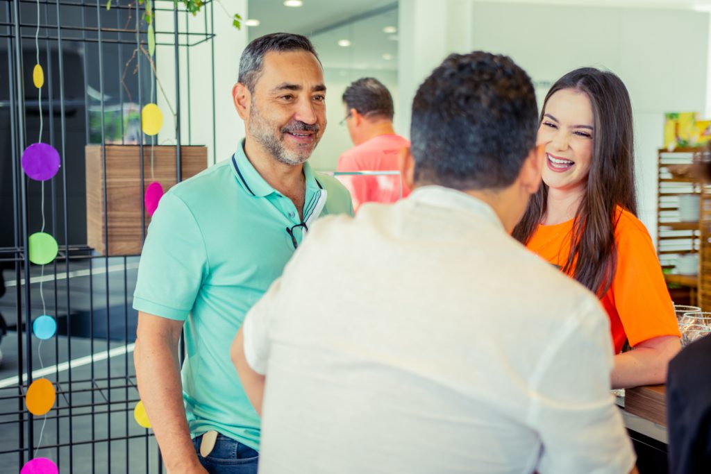 Ronaldo Munhoz E Erika Bessa