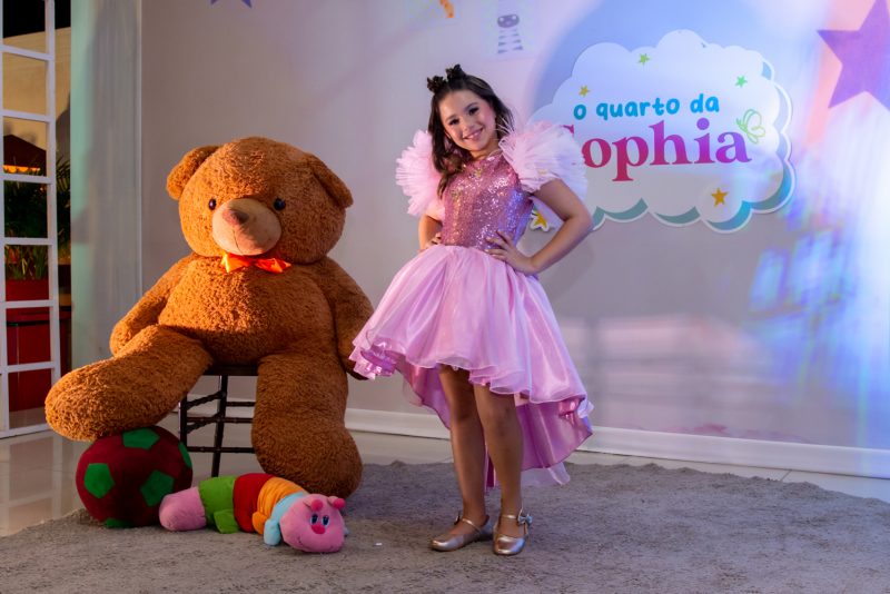 Série infantil - Sophia Eldo atrai todos os holofotes durante a pré-estreia do programa “O Quarto de Sophia”