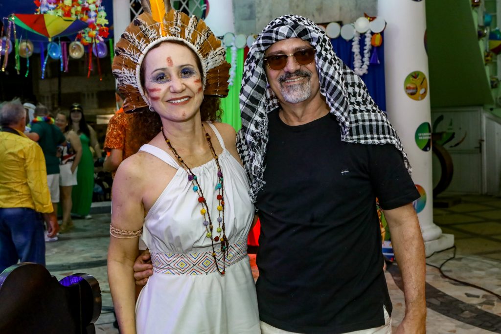 Suyane E Adriano Pequeno