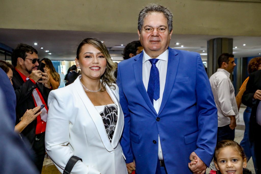 Tiana E Osmar Baquite