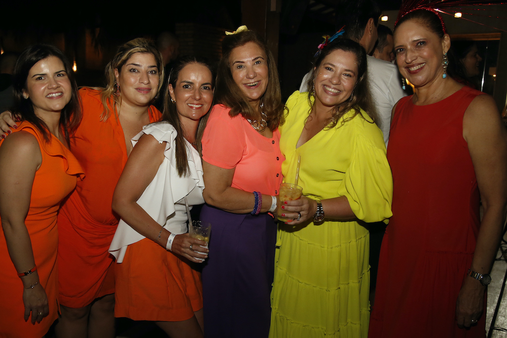 Ticiana Brígido, Manu Romcy, Raquel Vasconcelos, Jória Araripe, Ana Cláudia Aguiar E Ana Cláudia Canamary