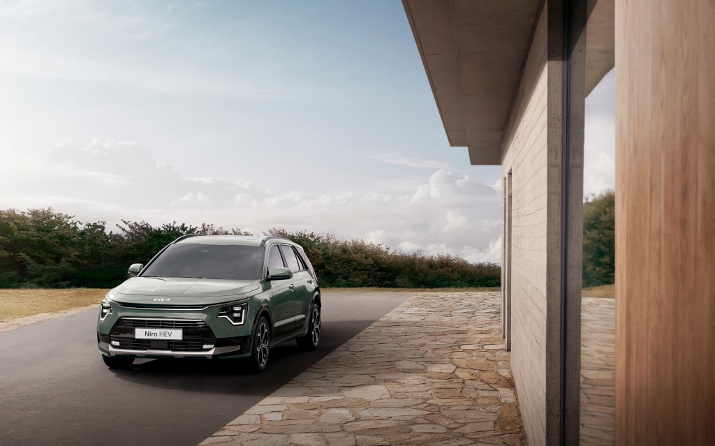 Kia Niro surpreende com inovação, eficiência e sustentabilidade Kia Niro surpreende com inovação, eficiência e sustentabilidade