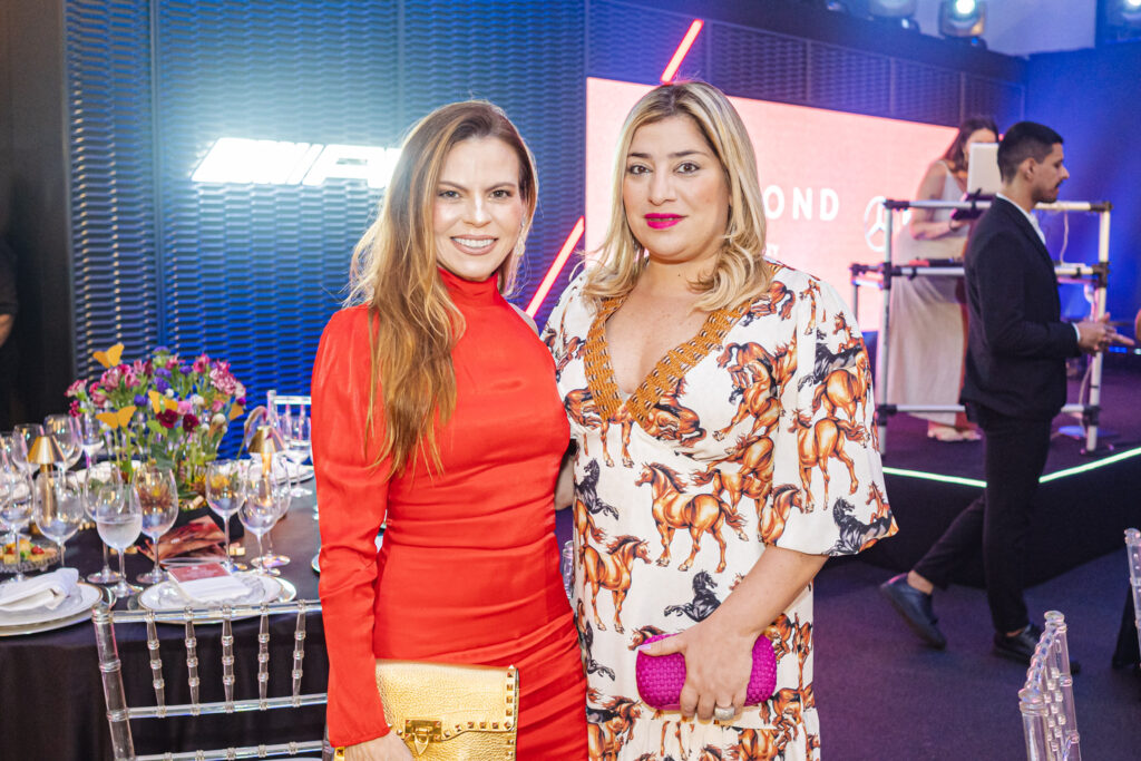 Adriana Praxedes E Manu Ronsyy