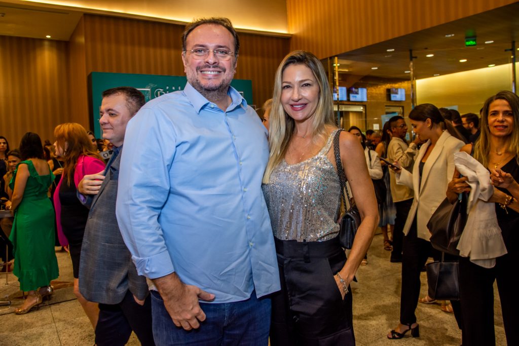 Adriano Nogueira E Carmen Rangel