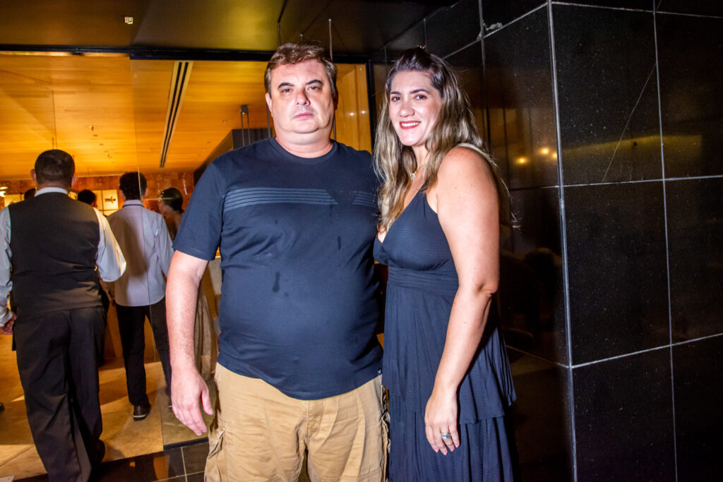 Agamenon Matos E Lorena Pinheiro