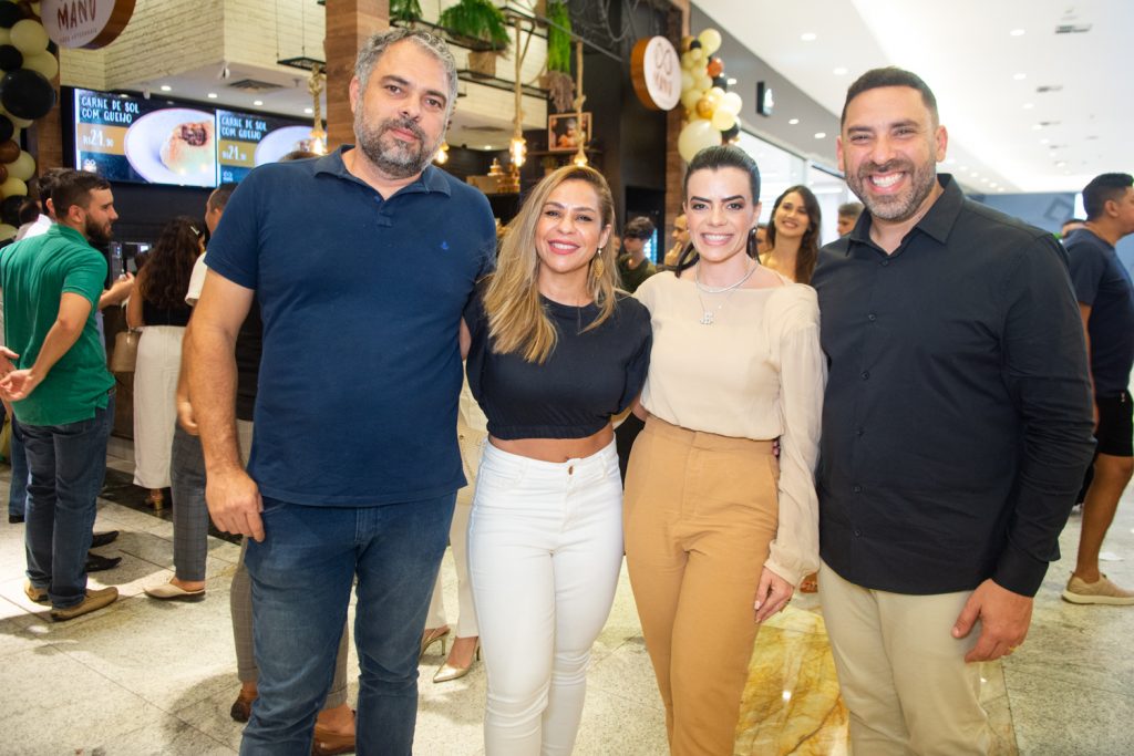 Aldeziro Maia, Daniela Camelo, Manu E Nagib Acário (1)