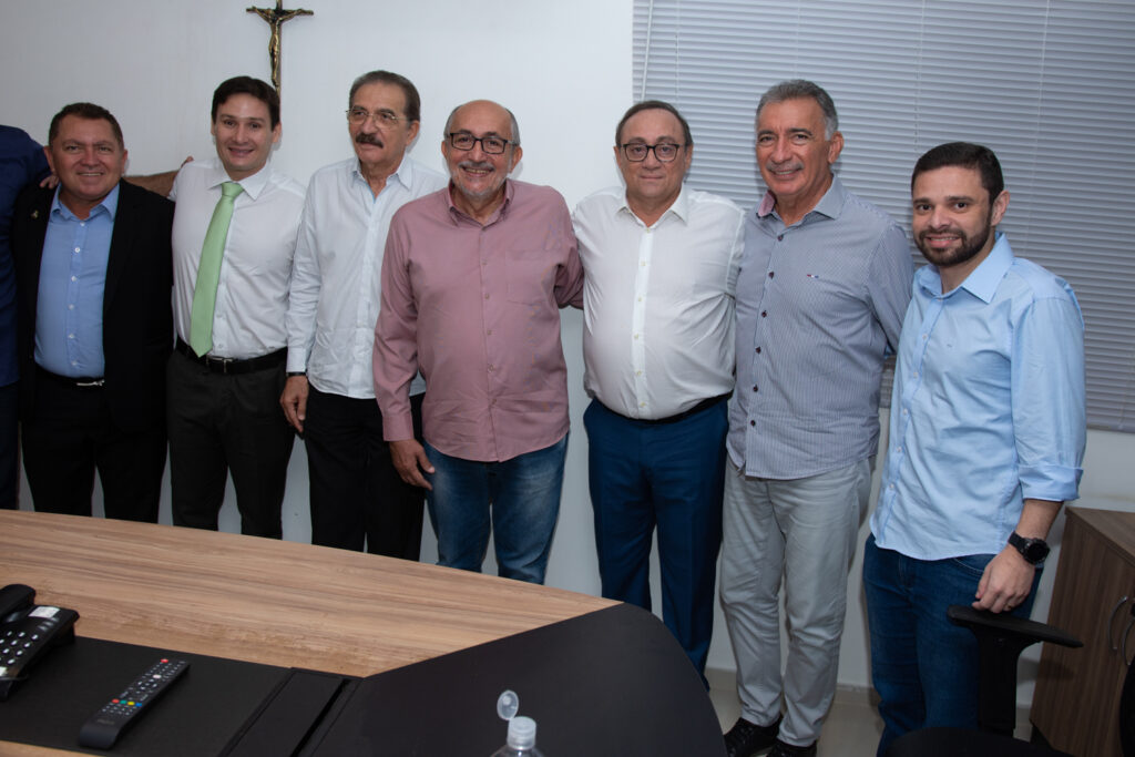Almir Bié, Marcos Sobreira, Walter Cavalcante, José Leite, Tin Gomes, Artur Bruno E Julinho
