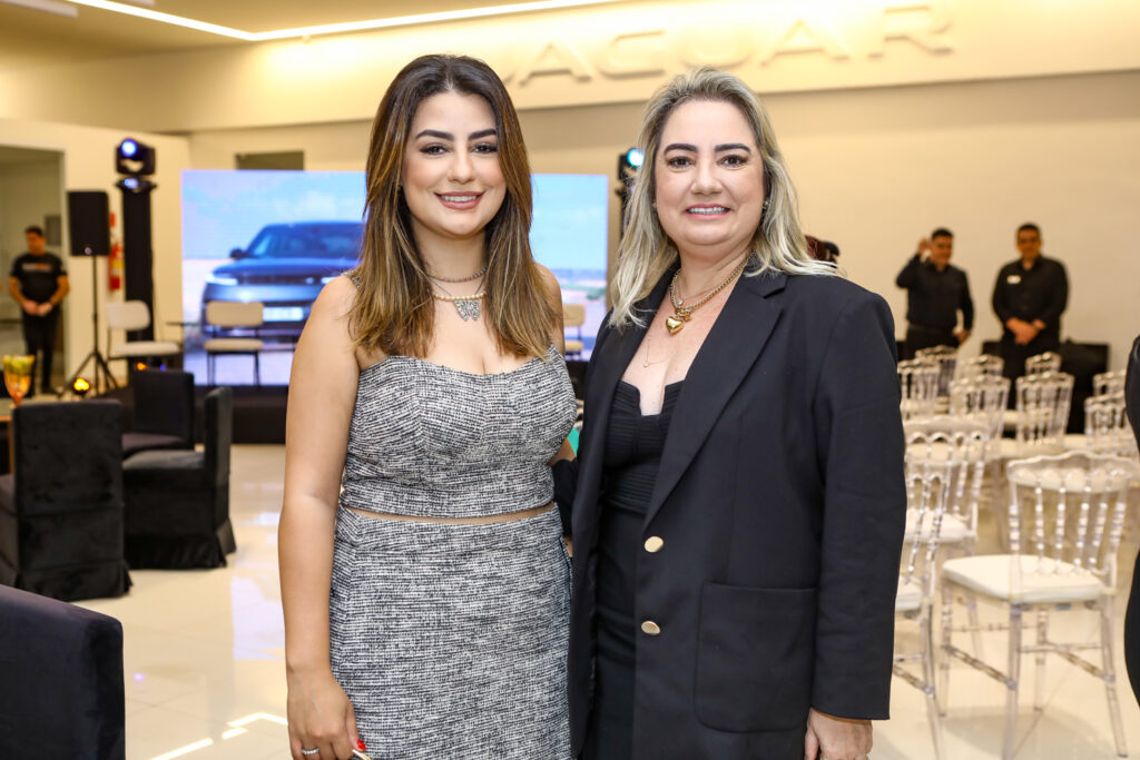 Amanda E Mirela Bessa