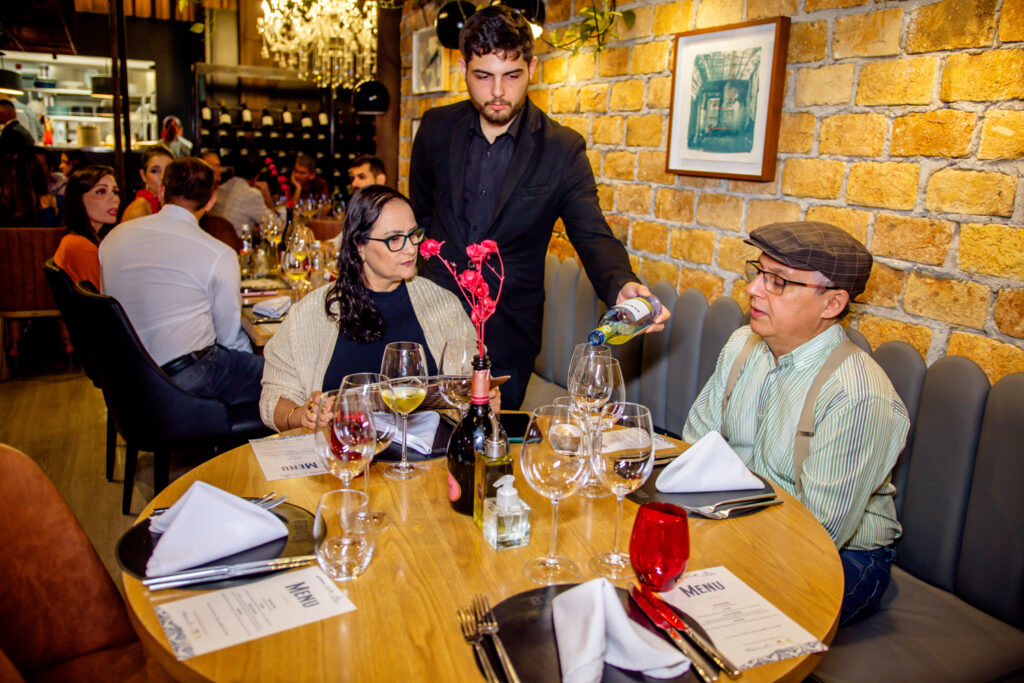 Ana Cristina E Kilmer Castelo Branco (2)