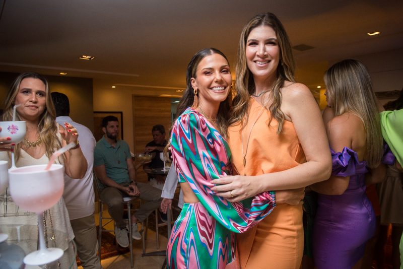 De repente...40 - Ângela Martin arma uma festança para marcar sua estreia nos 40