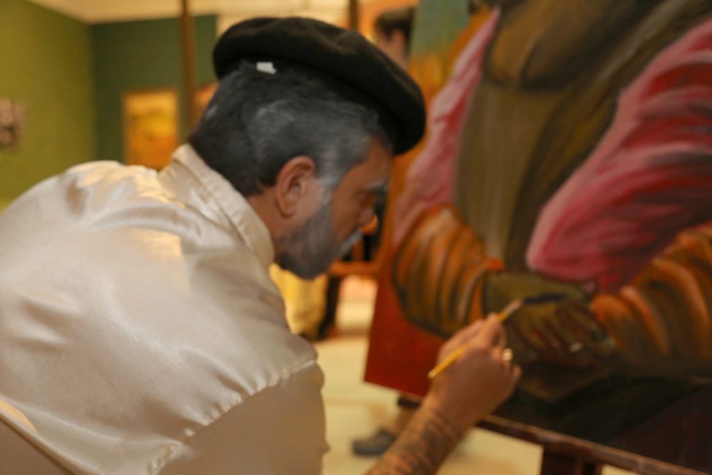 Artista Fabricio Maia Finalizou Sua Obra No Local