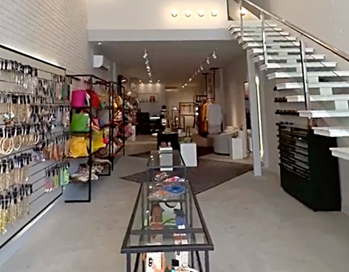Manu Cysne inaugura nova loja e triplica o espaço para atender às suas clientes Manu Cysne inaugura nova loja e triplica o espaço para atender às suas clientes