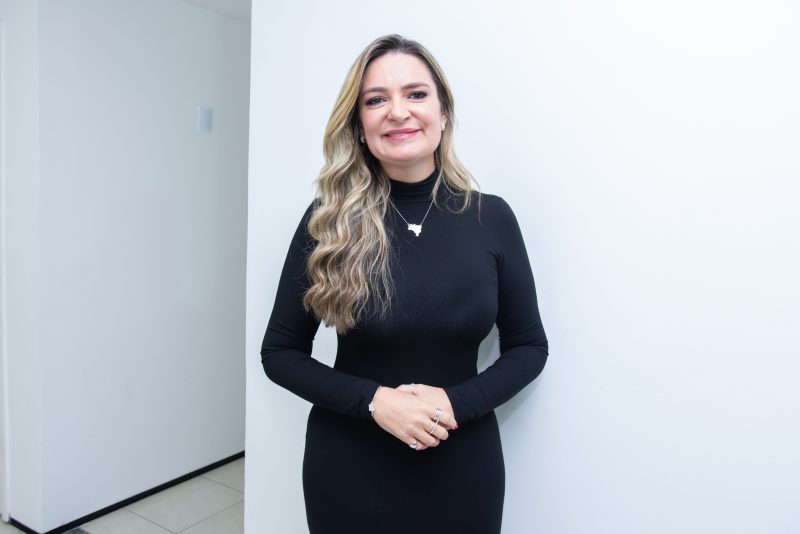 Sessão Solene - Senadora Augusta Brito é agraciada com a Medalha Boticário Ferreira