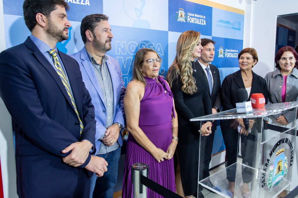 Augusta Brito Recebe Medalha Boticário Ferreira (2)