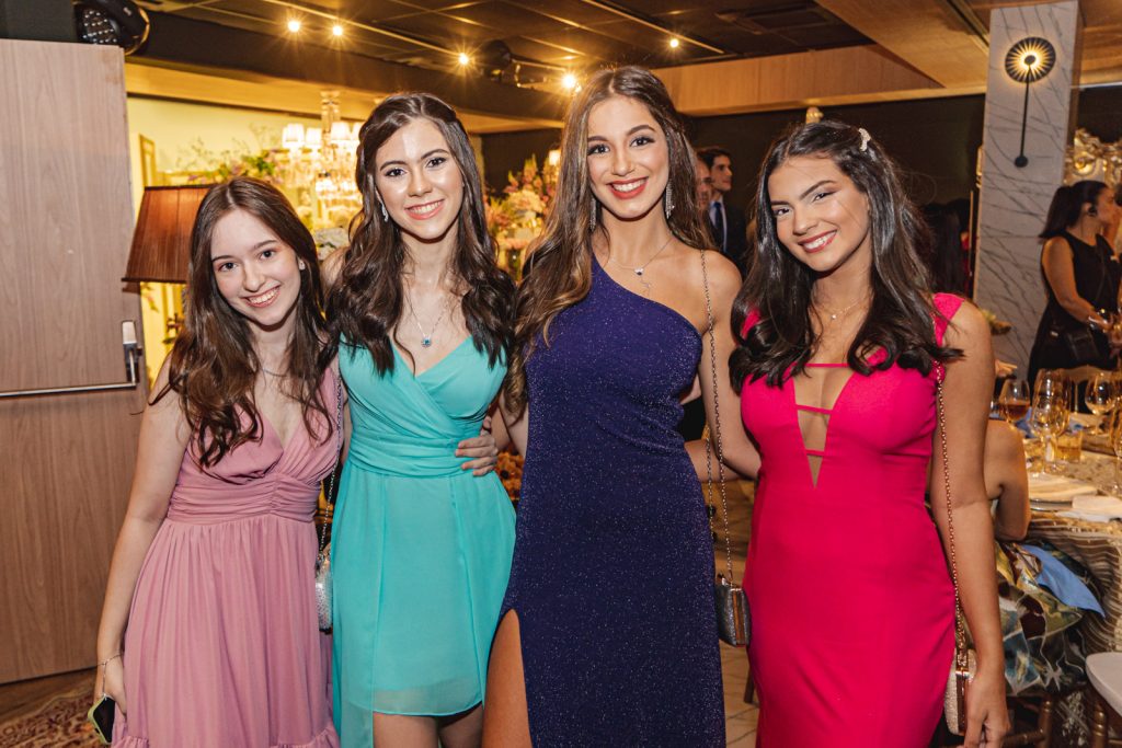 Beatriz Marinho, Livvia Rabelo, Maria Eduarda Pario E Emanuela Rebouças