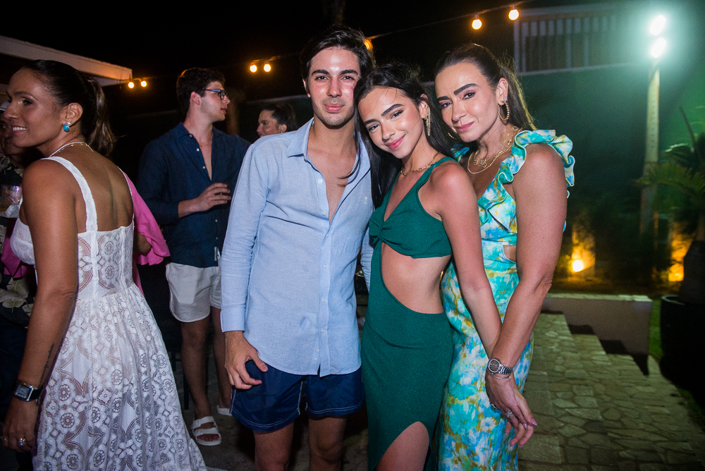 Caio Machado, Maria Fernanda E Camila Quinderé (1)