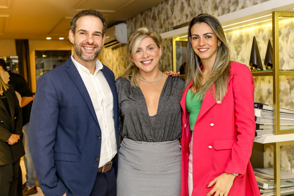 
				Daniel Frota, Genice Brandão e Eurides Araújo   
				