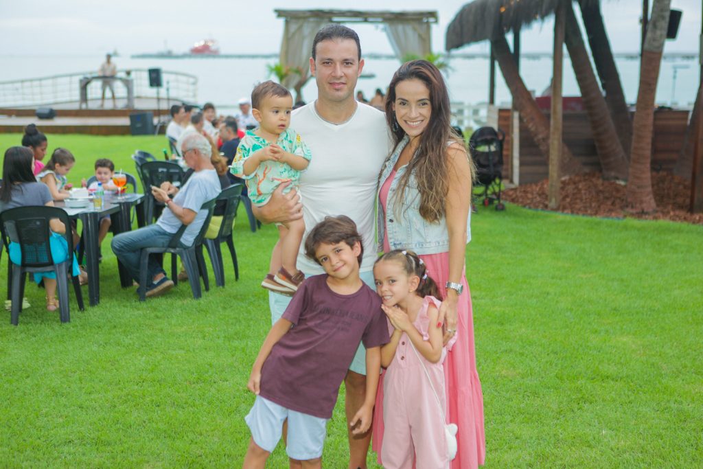 Daniel, Rafaela, Joao Pedro E Catarina Timbo (1)