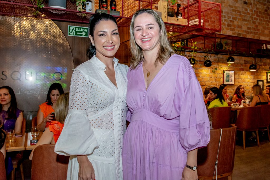 Danielle Linheiro E Laura Mota