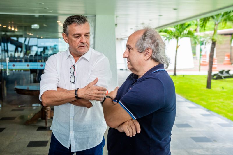 Polo Turístico do Ceará - Proprietários de sítios assinam estatuto da “Associação dos Amigos da Serra de Maranguape” no Iate Clube